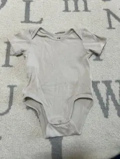 H&M オーガニックコットンロンパース 6-9M