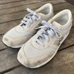 Item thumbnail for item 71111d41-5a8c-41c2-9bab-6281a0d97774