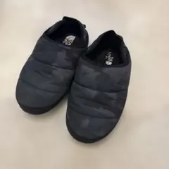 ノースフェイス ヌプシ ミュール 24.5 スリッポン 迷彩柄 人気商品 新品