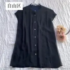 自由区　異素材　シアー　ブラウス　バンドカラー　ノーカラーのサムネイル