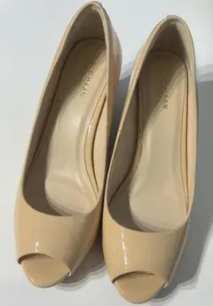 COLE HAAN ベージュ オープントゥヒール　パンプス　コールハーンのサムネイル