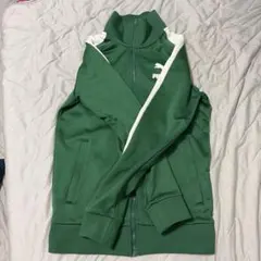 プージャ