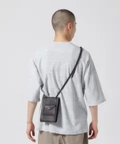 LEMAIR ENVELOPPE WITH STRAPのサムネイル
