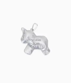 Matin Kim シルバートートバッグと犬のポーチチャームセット