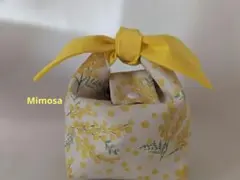 おにぎりポーチ　保冷保温シート付き　ミモザ柄