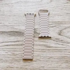 Apple Watch40mm用 ベージュ シリコンマグネットバンド