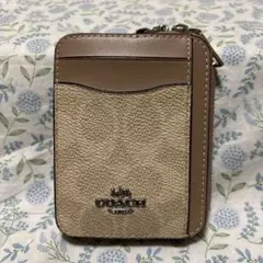 COACH パスケース 定期入れ カードケース コインケースベージュ