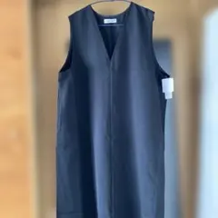 Hina Style ノースリーブ 黒 ミディ丈スカート