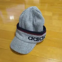 adidas つば付ニット帽