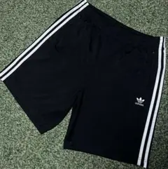 adidas originals ショートパンツ