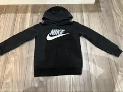 NIKE フードつきトレーナー　黒　120