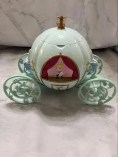 ディズニーランド　シンデレラ　ポップコーンバケットのサムネイル