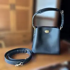 coach 黒いレザーショルダーバッグ