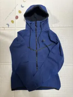 Nike ネイビー フード付きパーカー Mサイズ