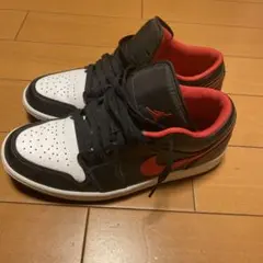 Air Jordan ローカットシューズ ブラック/ホワイト/レッド