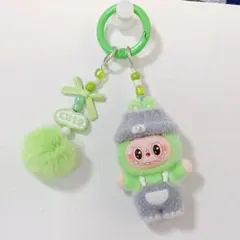 ラブブ ぬいぐるみキーホルダー✨帽子×サロペットlabubu　緑&グレー 1個