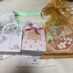 LUPICIAサクラロゼ＆AfternoonTea紅茶・メレンゲクッキーのサムネイル