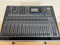 Item thumbnail for item 6c5d7cf7-89b2-4b39-b2d2-db7d82acadf2