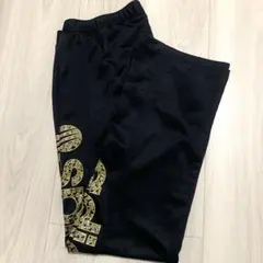 adidas ジャージ ブラック ゴールドロゴ