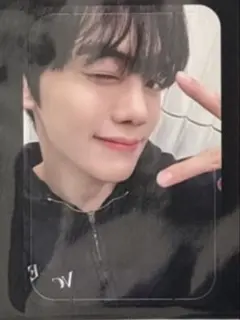 ZB1 ギュビン HERE&NOW ワルツ ライブ 香港 限定 トレカB