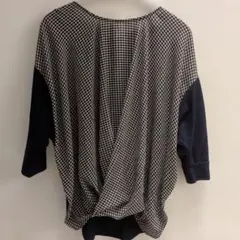 【a.v.v】ネイビーと白のチェック柄五分袖カットソー