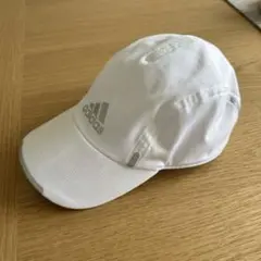 アディダス ランニングキャップ 白 フリーサイズ