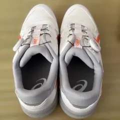 CP304asics BOA ホワイトスニーカー限定色27.5センチ - メルカリ