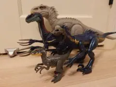 マテル　ジュラシック ワールド (JURASSIC WORLD)　4体セット
