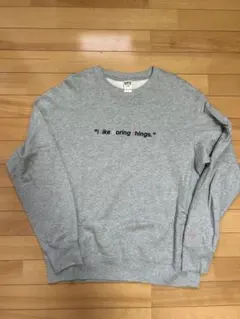 ユニクロ　UT グレー　トレーナー　スウェット　シンプル　XL コラボ