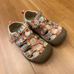 Item thumbnail for item 55401772-d21c-480c-b7c9-ad142579645a