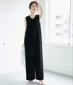 coca 新品エンボスフロントジップオールインワン　サイズS黒