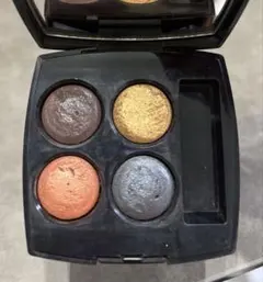 シャネル／レキャトルオンブル 52 OCRES／アイシャドウ