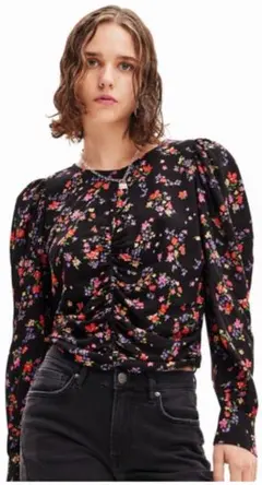 ✨美品✨花柄ブラウス　Lサイズ　デシグアル　レディース　秋