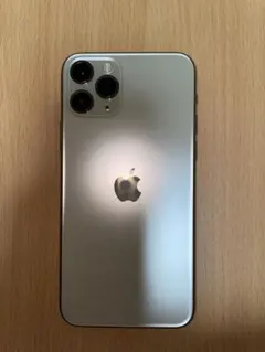 Apple iPhone 11 Pro ゴールド本体【中古品】