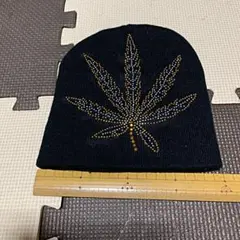 ニット帽子  黒 フリーサイズ　美品