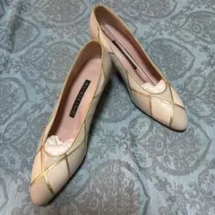 【未使用】ブティックオーサキ　ローヒールパンプス　白xグレーxゴールド　23.5