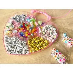 ②ビーズセット　ハートケース付き