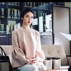 2026年最新】ヨーコチャン ブラウスの人気アイテム - メルカリ