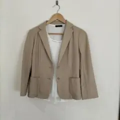 ベージュ テーラードジャケット　春秋用