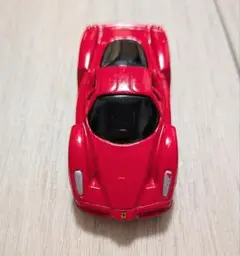 お盆限定価格 Maisto Enzo フェラーリ 廃盤品のサムネイル