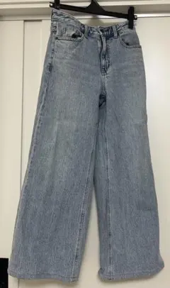 GU ライトブルー ワイドレッグデニム