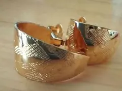 イヤリング ゴールド