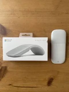 Microsoft Surface Arc Mouse ホワイトのサムネイル