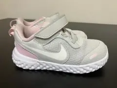 Nike グレー/ピンク ベルト付きスニーカー　15センチ