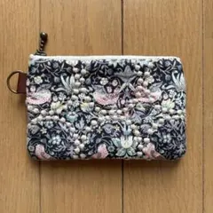 ハンドメイドミニポーチ　ミナペルホネン