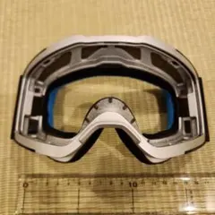 OAKLEYオークリーゴーグル　FALL LINEフォールライン　フレーム　割れ