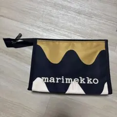 マリメッコ　ポーチ