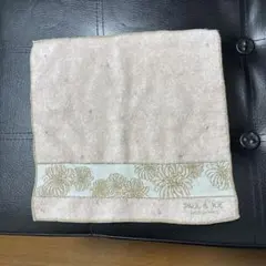 PAUL & JOE 花柄タオルハンカチ