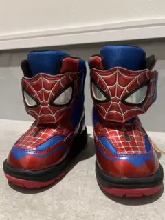 子供用　スノーブーツ