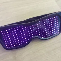 (12/15まで) 光るサングラス LED ピンク